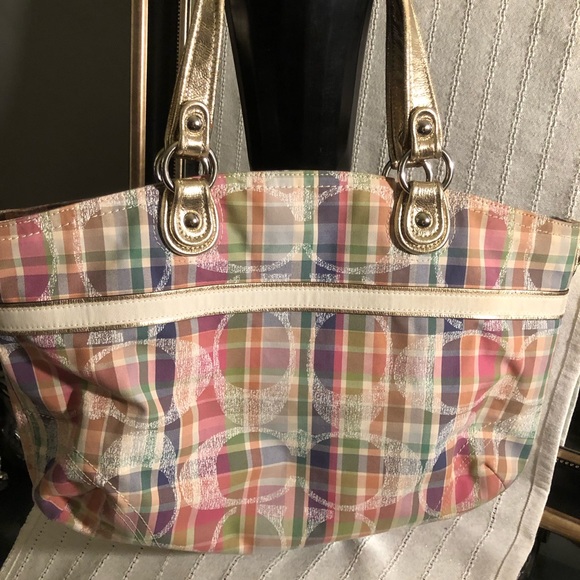 Coach signature satchel with sequin Cs - Picture 4 of 8